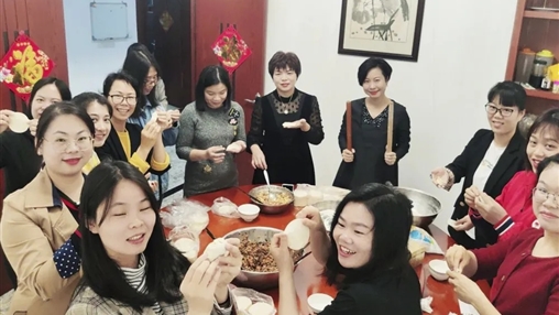 共享歡樂 | 百裕集團營銷中心喜樂鬧元宵、暖心慶生日